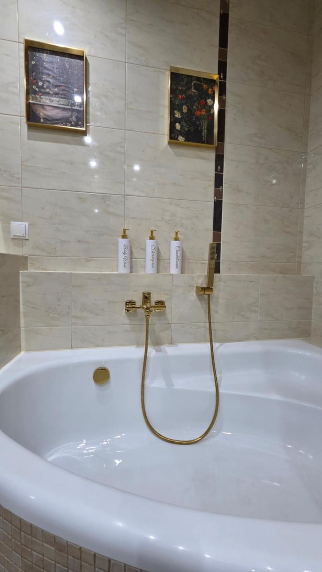 Апартаменти Gold Blisko Wawelu *